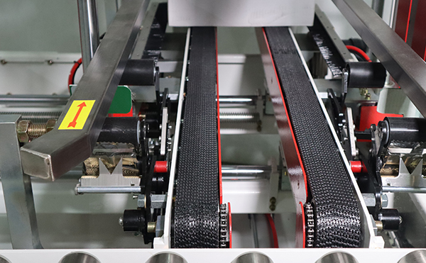 一字型自動(dòng)封箱機(jī),一字型封箱機(jī)設(shè)備,封箱機(jī)